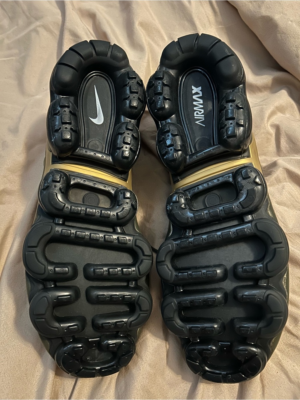 Nike Air VaporMax Plus. Khaki Green. Men’s Size 11 - Picture 5 of 8